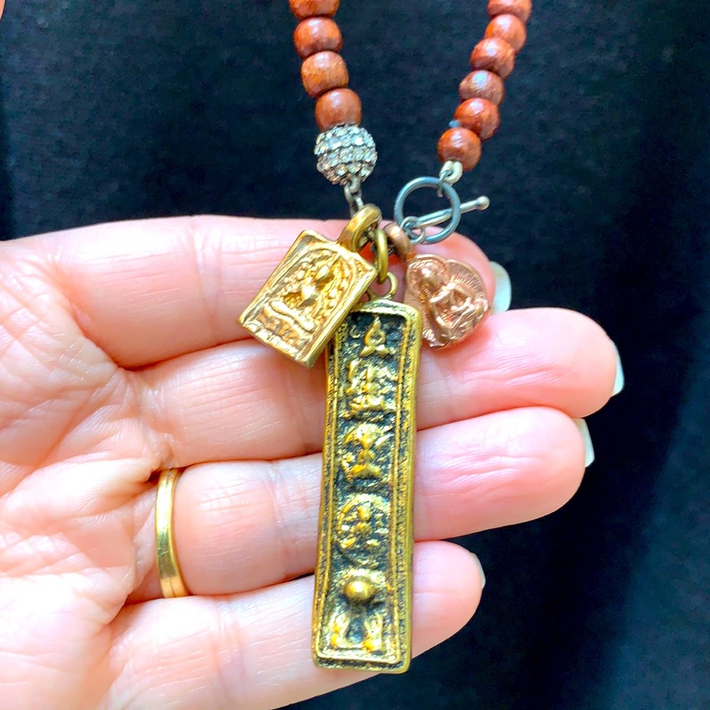 Pretty Buddha necklace